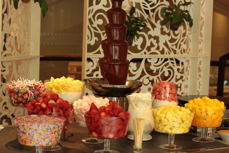 Sunday Buffet at Kempinski Summerland Hotel
